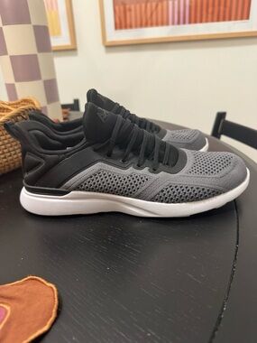 APL TechLoom Tracer